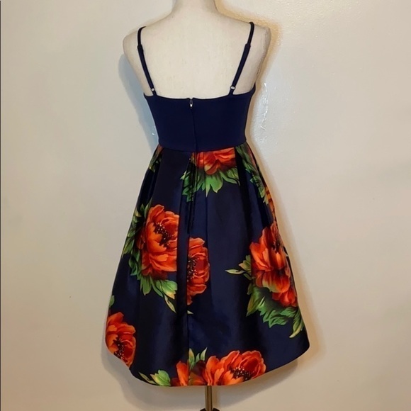 NAVY BLUE FLORAL DRESS - Picture 3 of 7